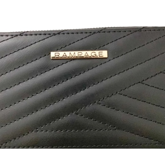 NEW Rampage Chevron Quilted Vegan Faux Leather Zip Around Wallet Fits Cell Phone - Picture 4 of 7